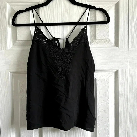 August the Label | Primrose Embroidered Cami | Black | size XL/US 10 - Picture 3 of 7